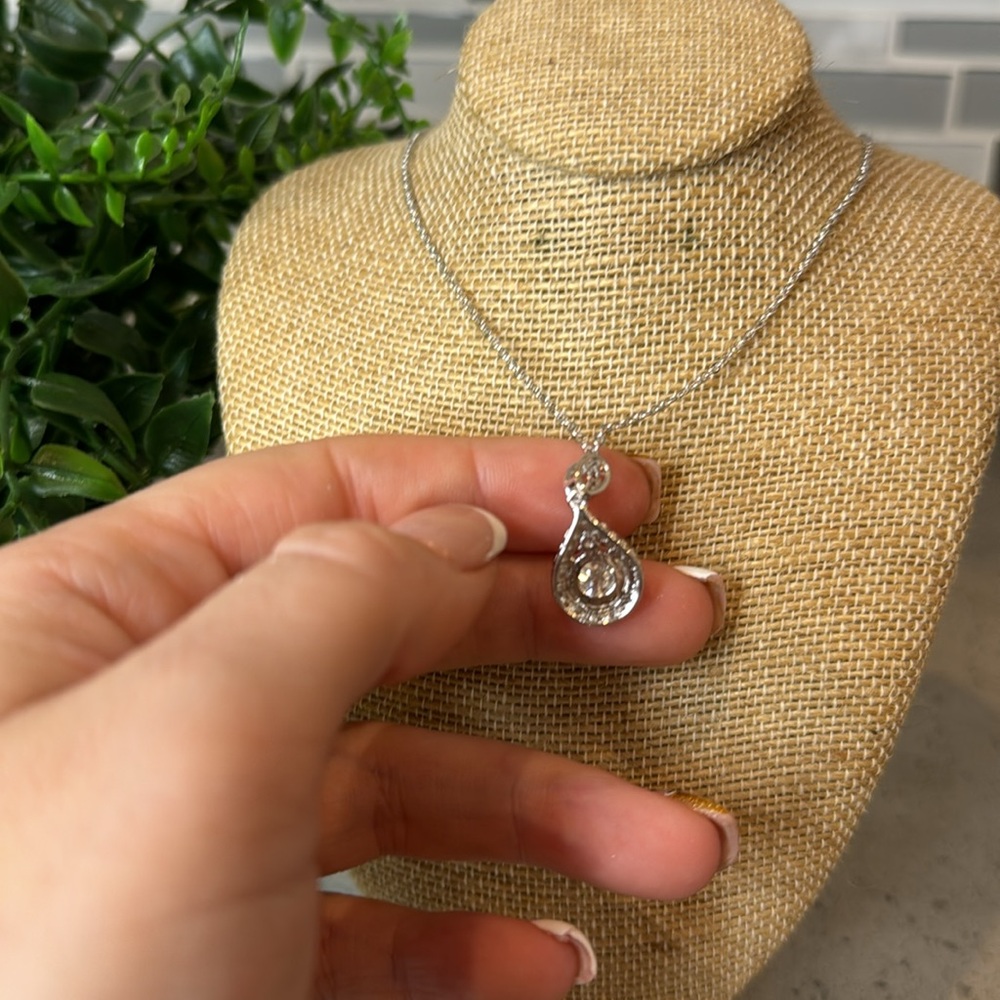 MOISSANITE - #107 WLX-020 2.0 CTW Tear Drop Necklace - Picture 5 of 6
